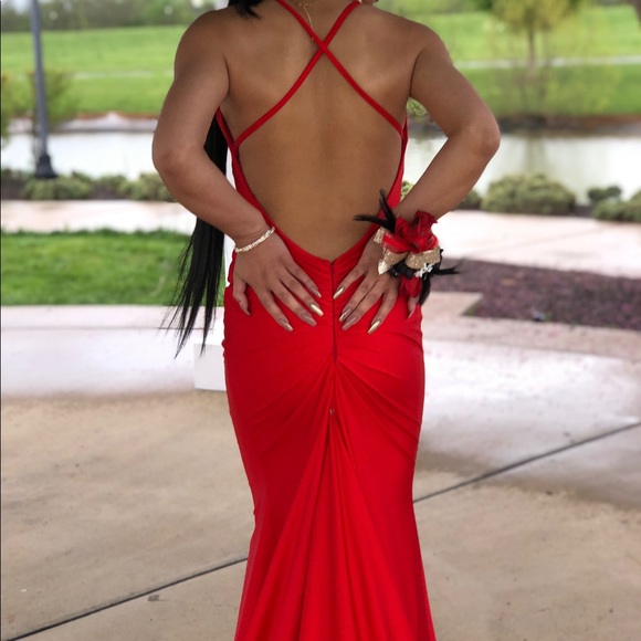 Red prom dress - Picture 3 of 6